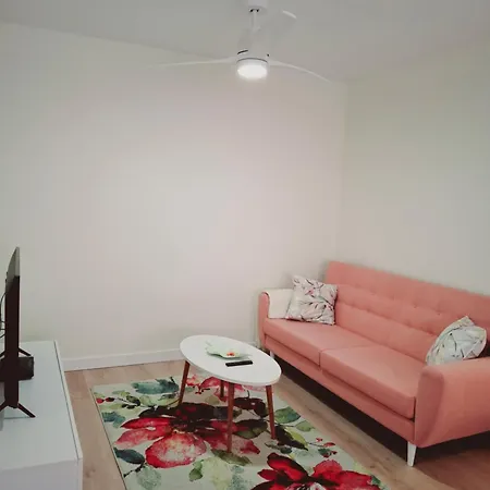 Alfa 33 Apartment *